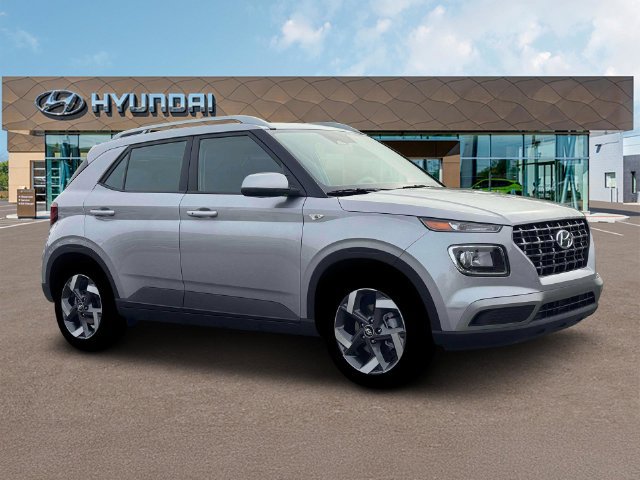 New 2026 Hyundai Venue SEL FWD image 10