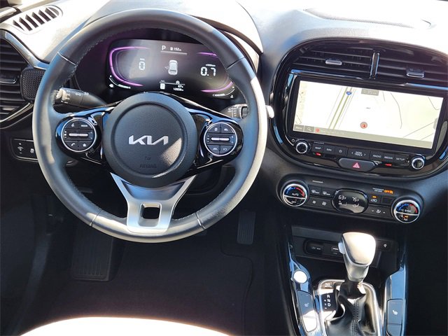 Certified 2025 Kia Soul EX image 28