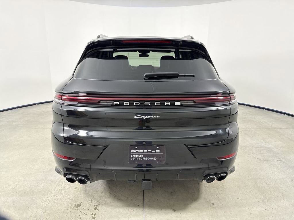 Certified 2025 Porsche Cayenne image 6