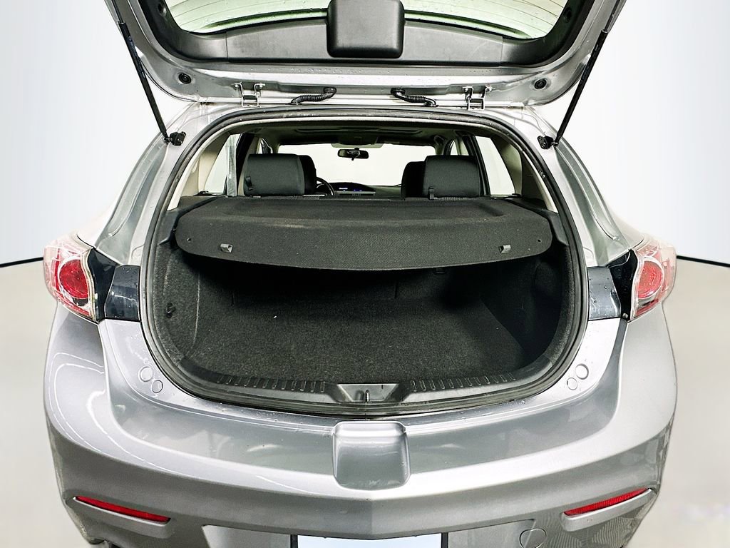 Used 2013 MAZDA MAZDA3 i Touring w/ Preferred Equipment Pkg image 25