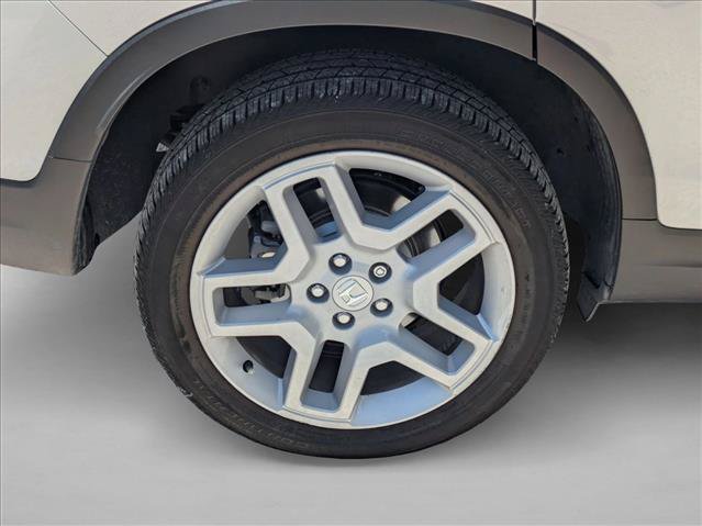 Used 2024 Honda Passport EX-L image 7