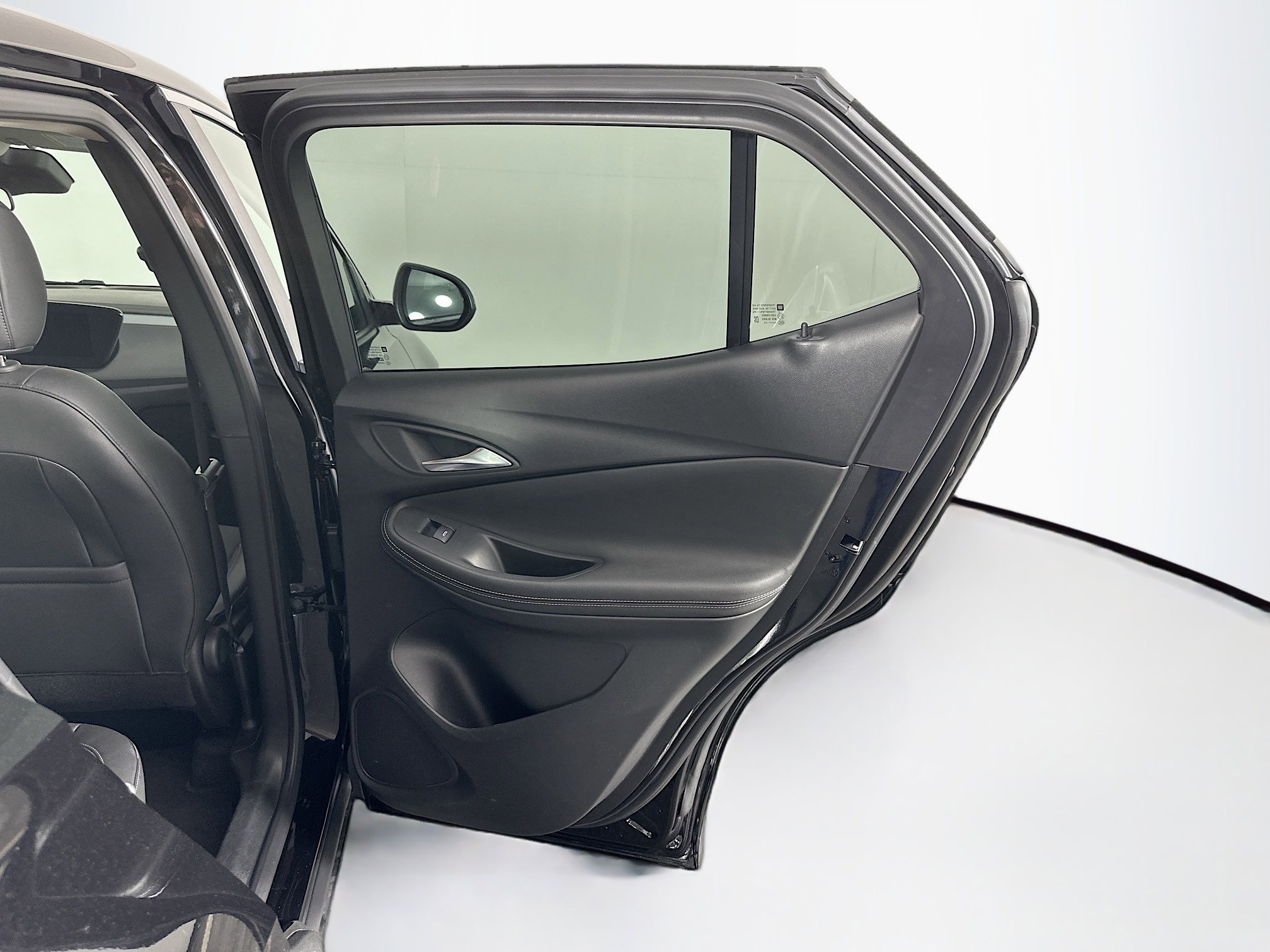 Used 2025 Buick Encore GX Preferred image 28