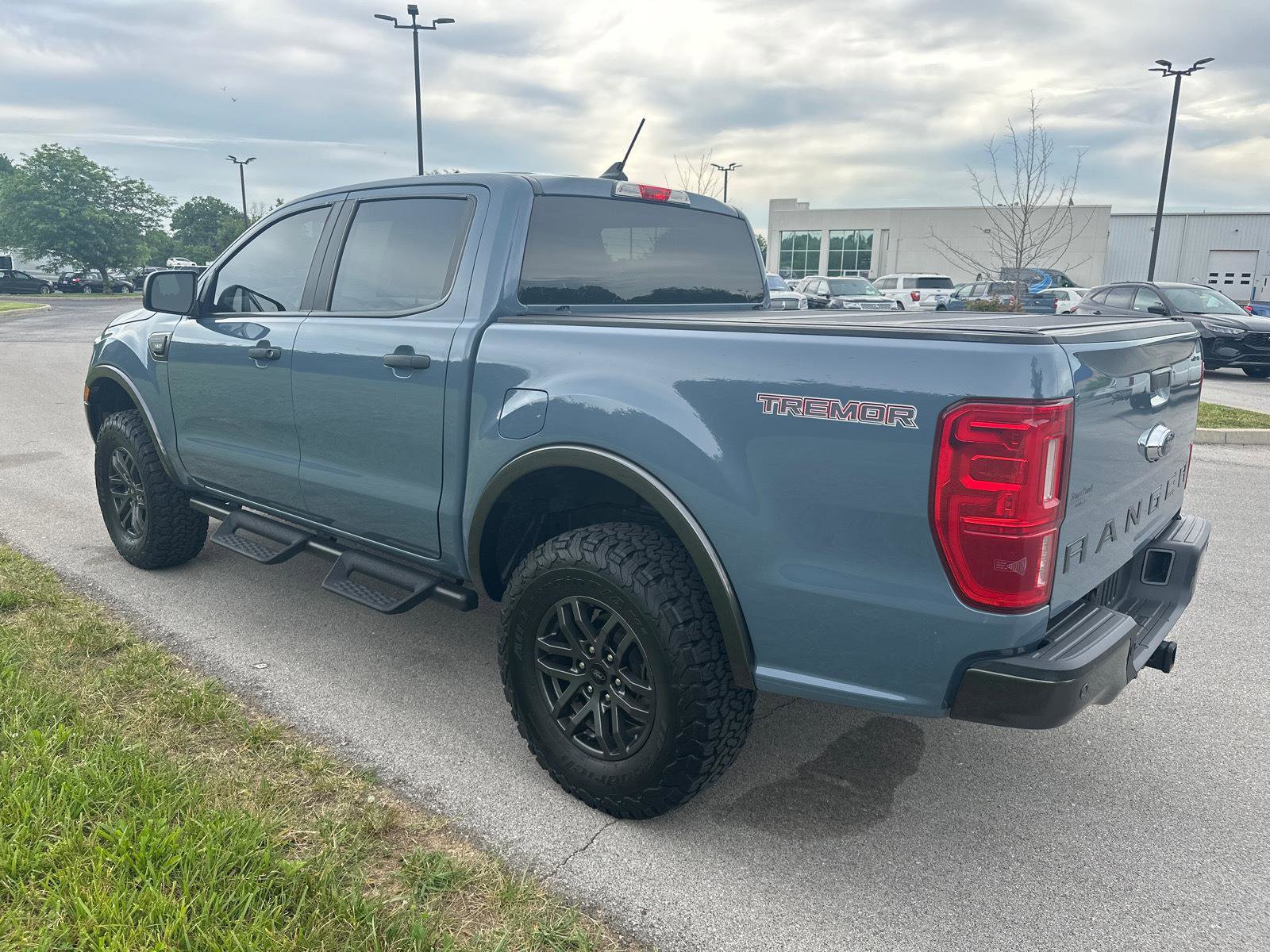 Used 2023 Ford Ranger XLT w/ Tremor Off-Road Package AWD/4WD image 12