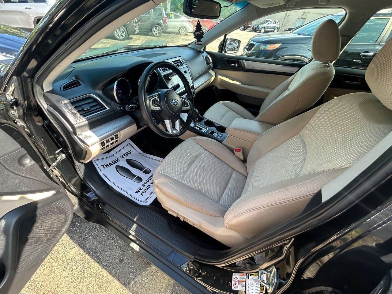 Used 2015 Subaru Outback 2.5i Premium AWD/4WD image 6