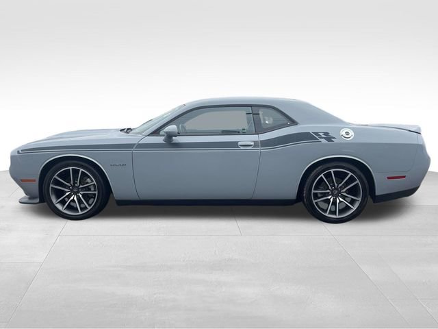 Used 2021 Dodge Challenger R/T w/ Plus Package image 4