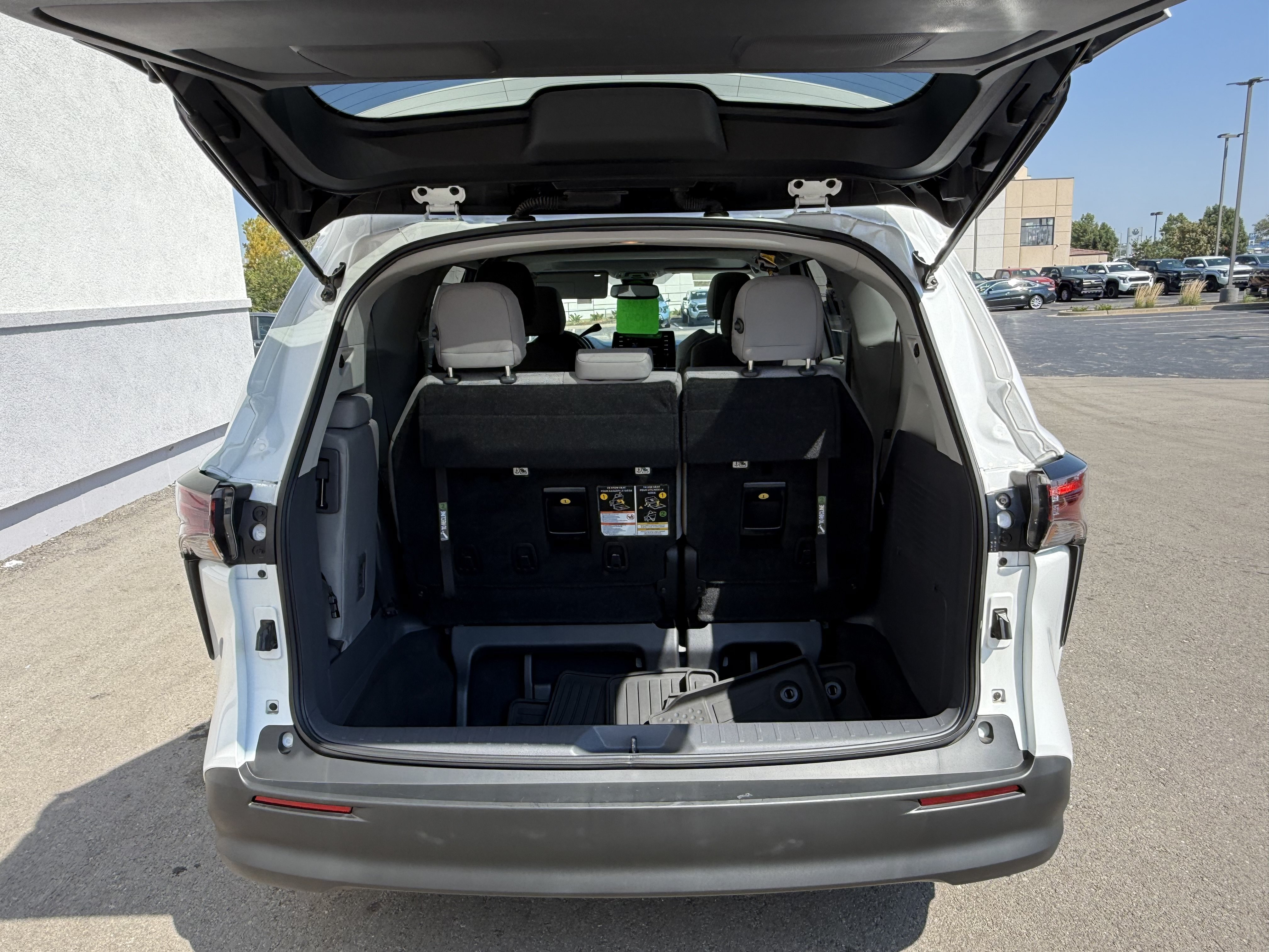 Certified 2024 Toyota Sienna LE w/ LE Plus Package AWD/4WD image 21