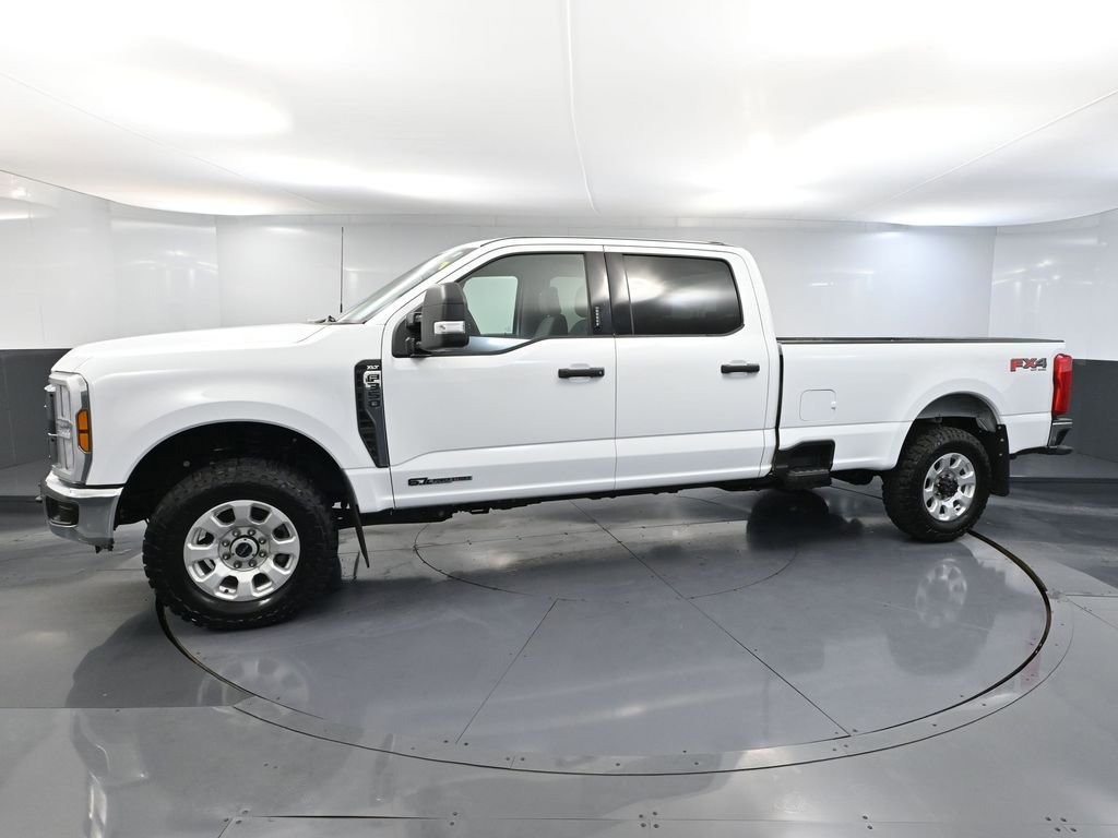 Used 2024 Ford F350 XLT w/ FX4 Off-Road Package image 11
