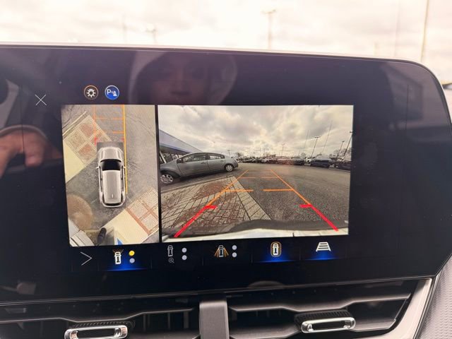 Certified 2026 Chevrolet Equinox LT w/ Safety and Technology Package AWD/4WD image 45