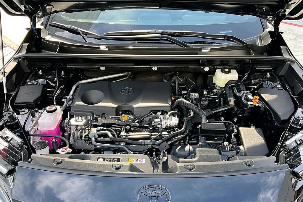 New 2026 Toyota RAV4 XSE AWD/4WD image 9
