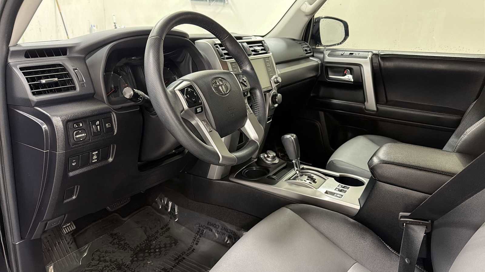 Certified 2020 Toyota 4Runner SR5 Premium image 12