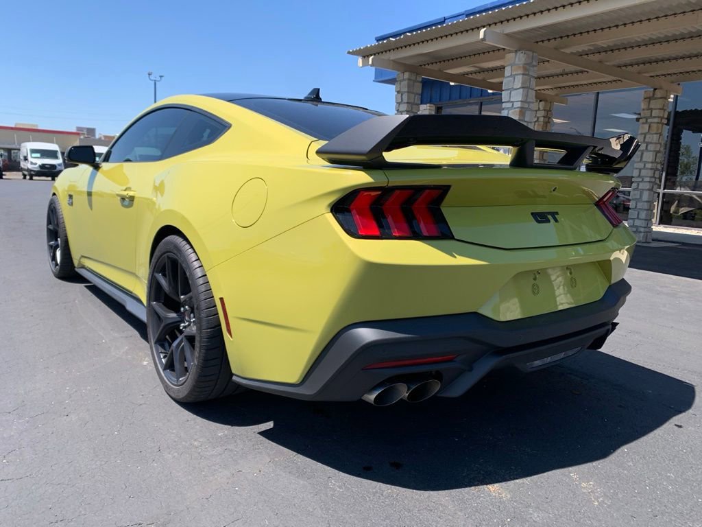 Used 2025 Ford Mustang GT Premium RWD image 6