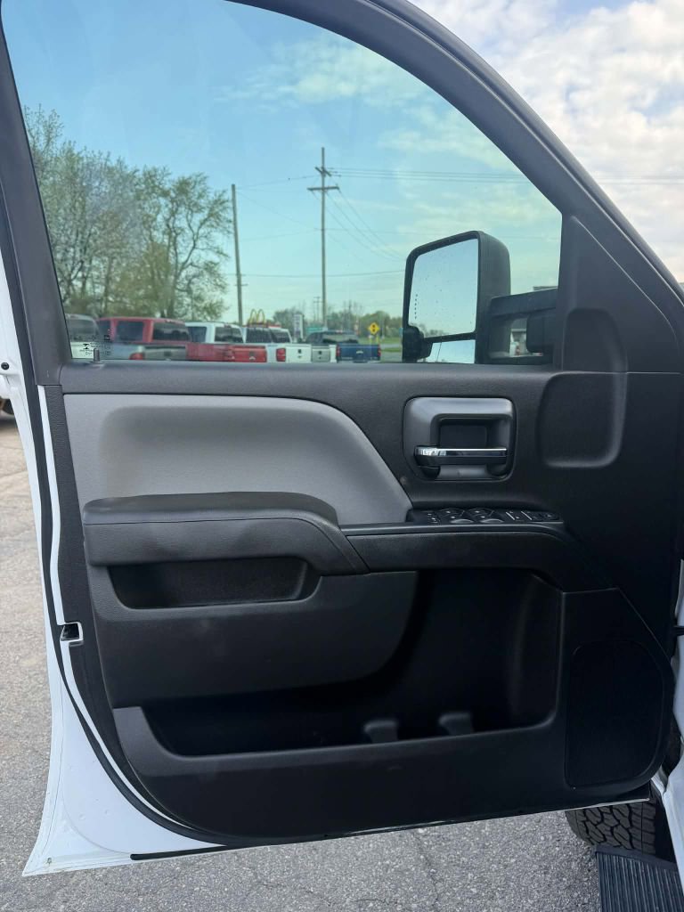Used 2016 Chevrolet Silverado 2500 W/T w/ WT Convenience Package AWD/4WD image 16