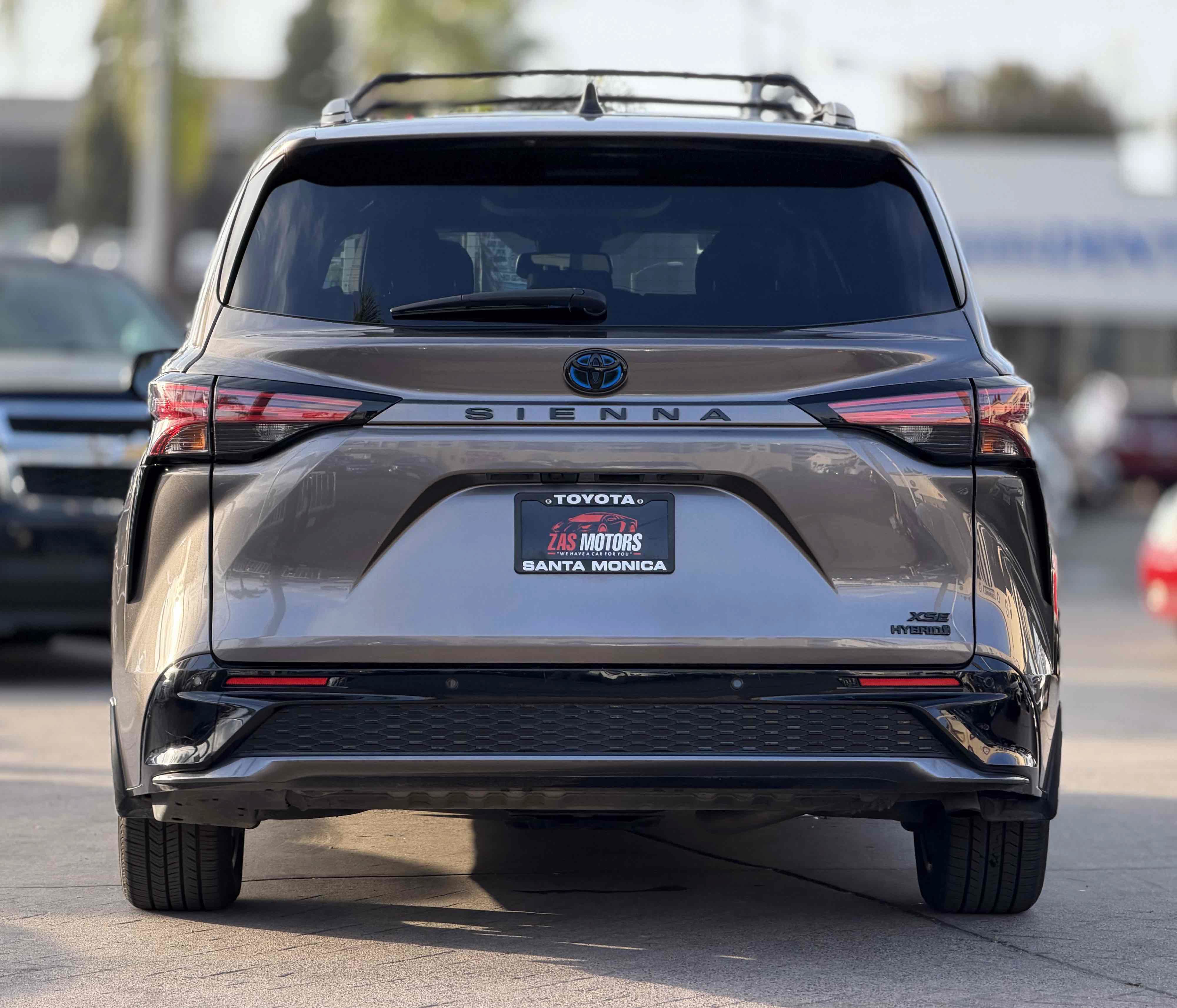 Used 2022 Toyota Sienna XSE w/ XSE Plus Package FWD image 10