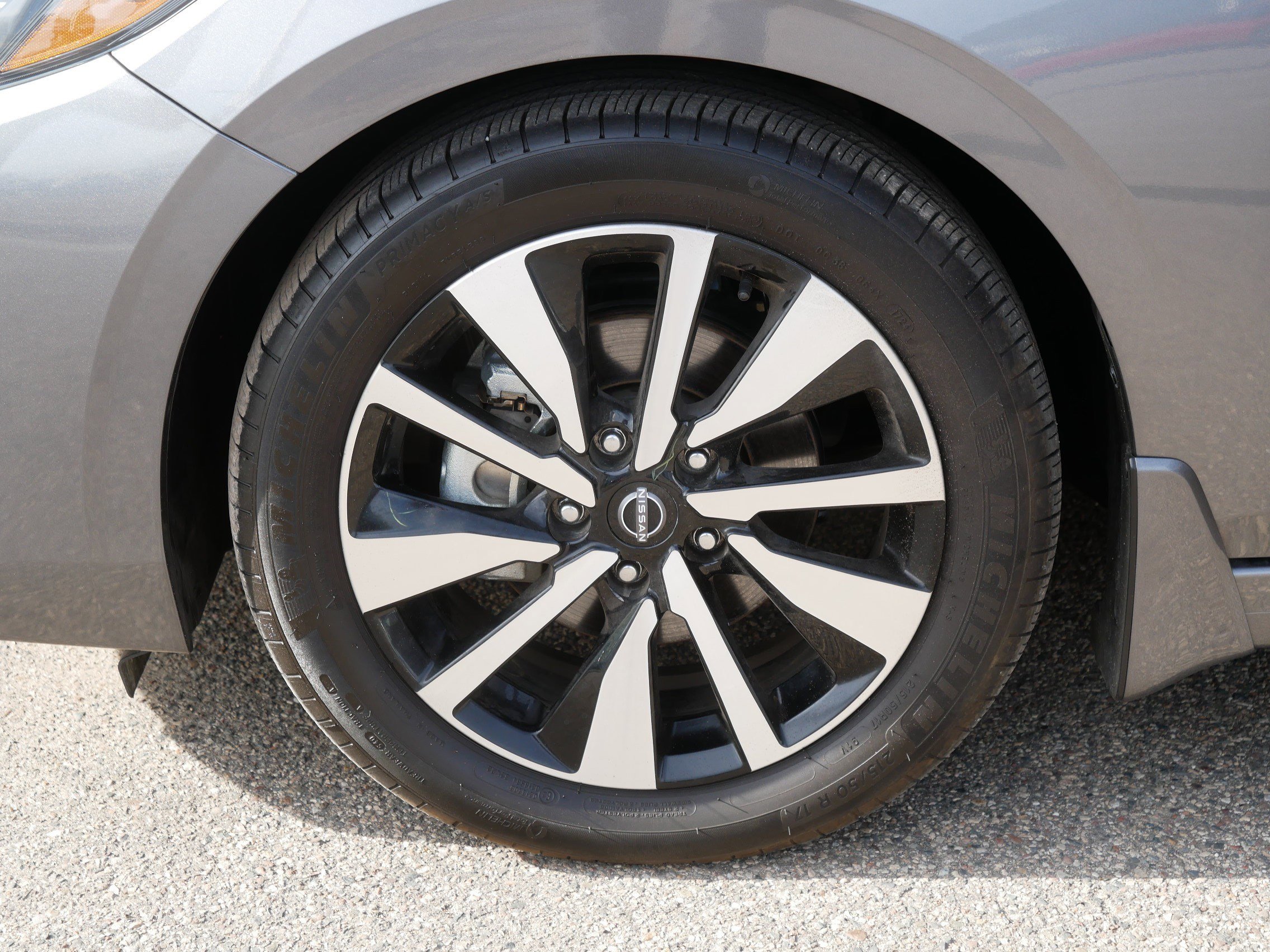 Certified 2025 Nissan Sentra SV w/ SV Premium Package FWD image 15