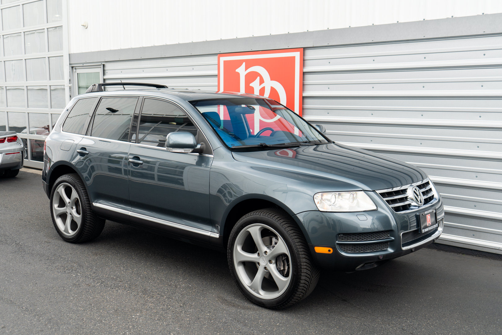 Used 2006 Volkswagen Touareg V10 TDI AWD/4WD image 41