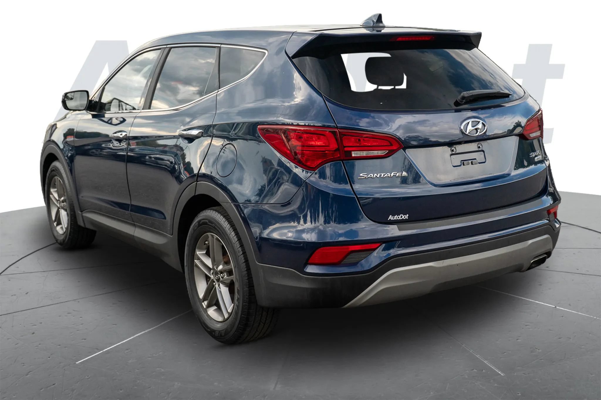 Used 2017 Hyundai Santa Fe Sport AWD/4WD image 2