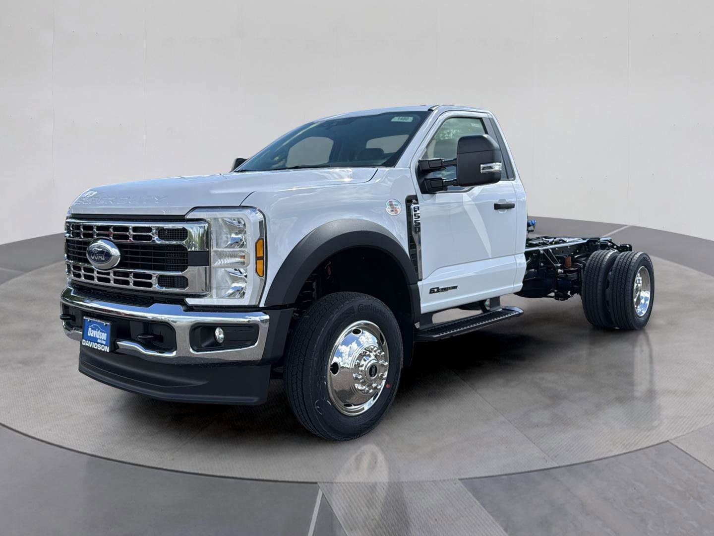 New 2026 Ford F550 4x4 Regular Cab Super Duty w/ XL Chrome Package image 1