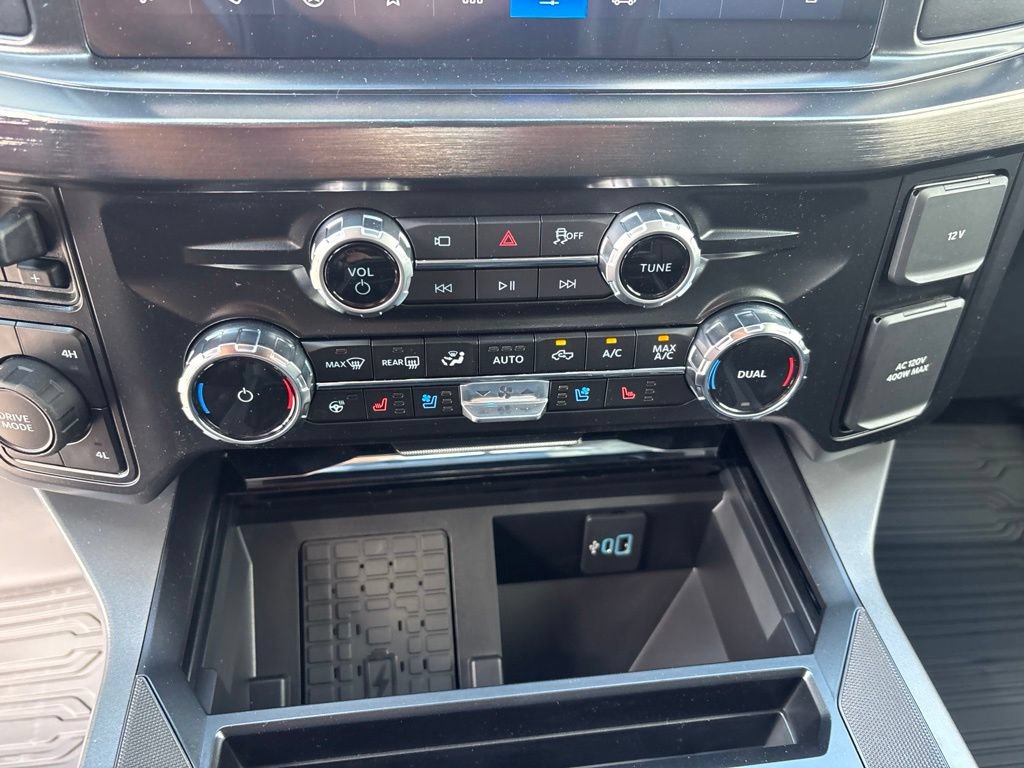 New 2026 Ford F250 Lariat w/ Chrome Package AWD/4WD image 25