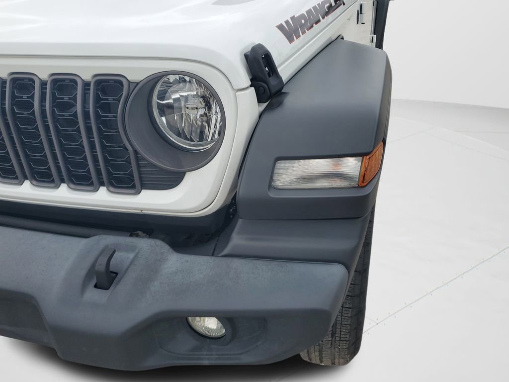 Used 2024 Jeep Wrangler Sport S image 9