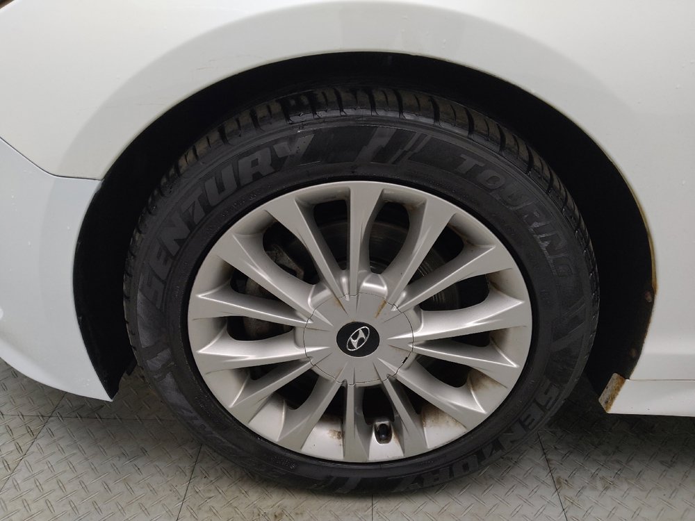 Used 2015 Hyundai Sonata Limited image 31