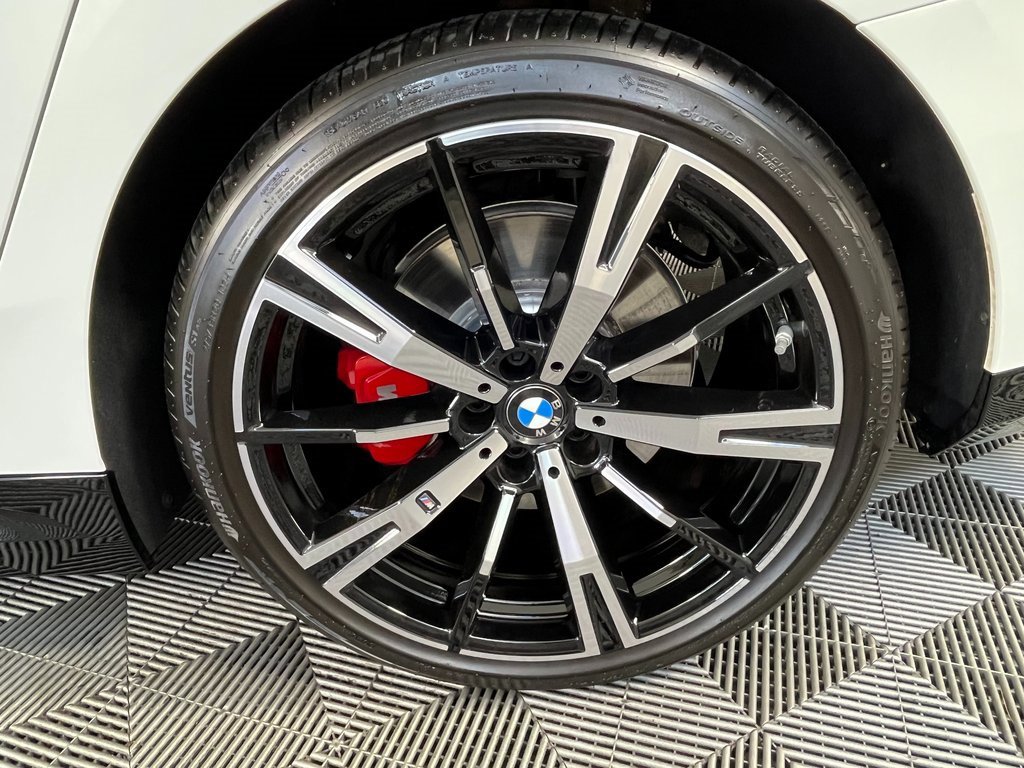 Certified 2026 BMW 530i xDrive w/ M Sport Package image 15