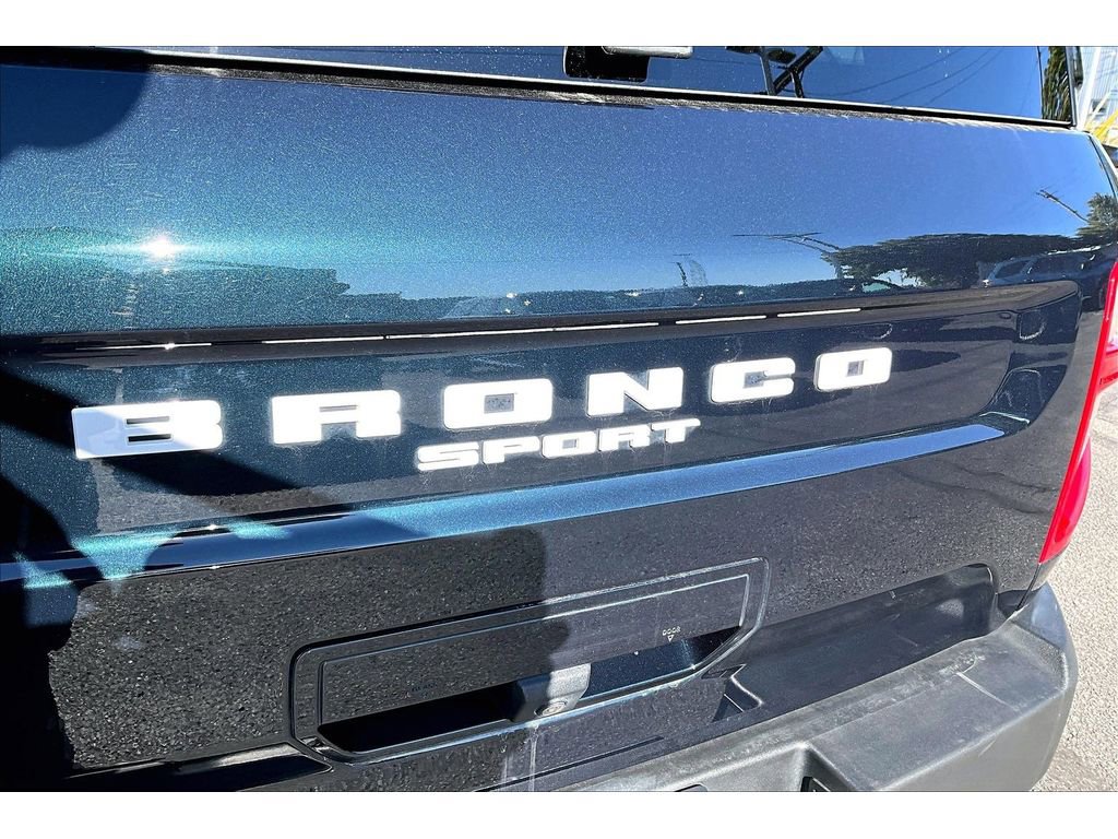 Used 2023 Ford Bronco Sport Outer Banks w/ Tech Package AWD/4WD image 11