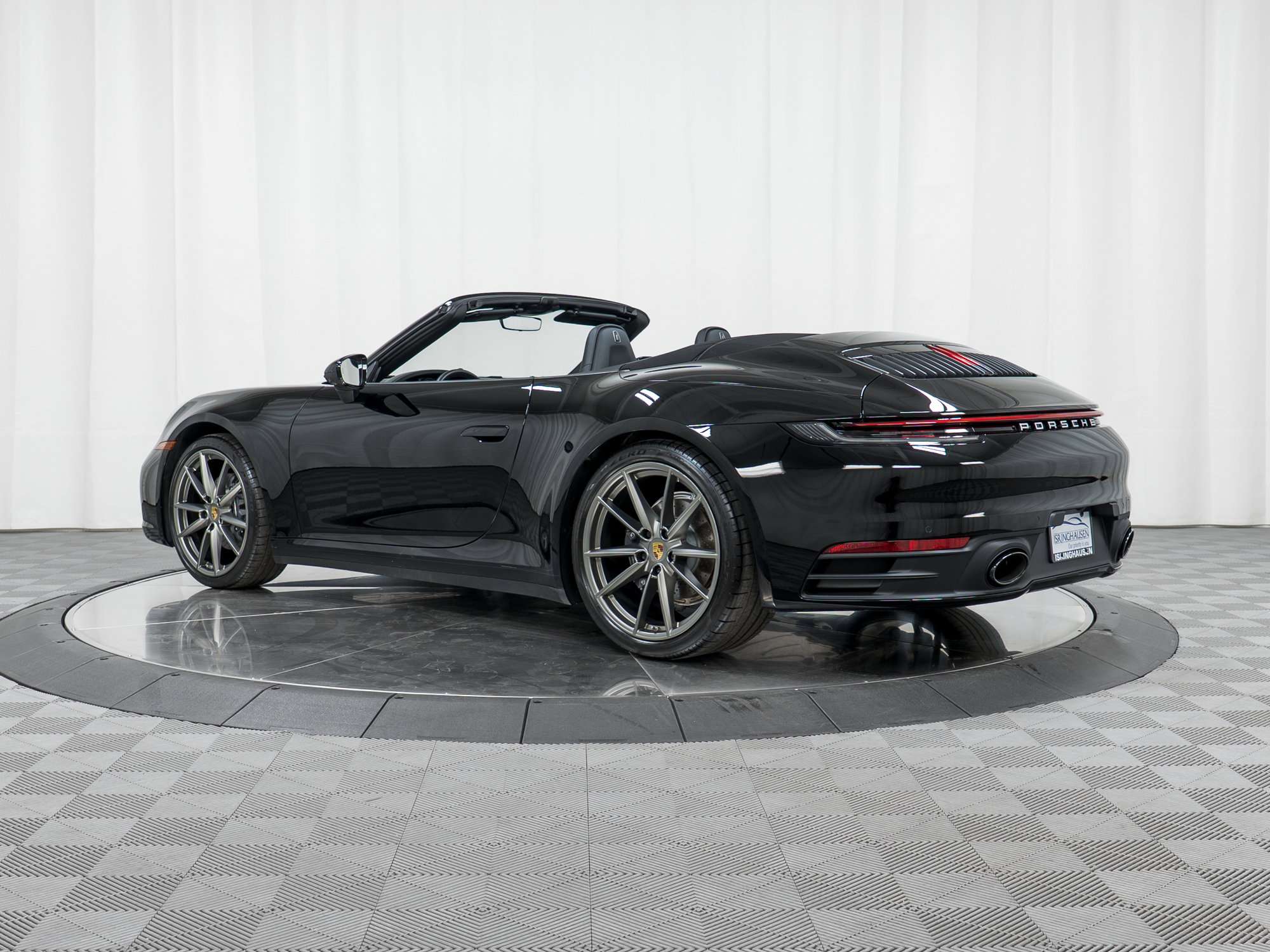 Certified 2021 Porsche 911 Carrera image 3
