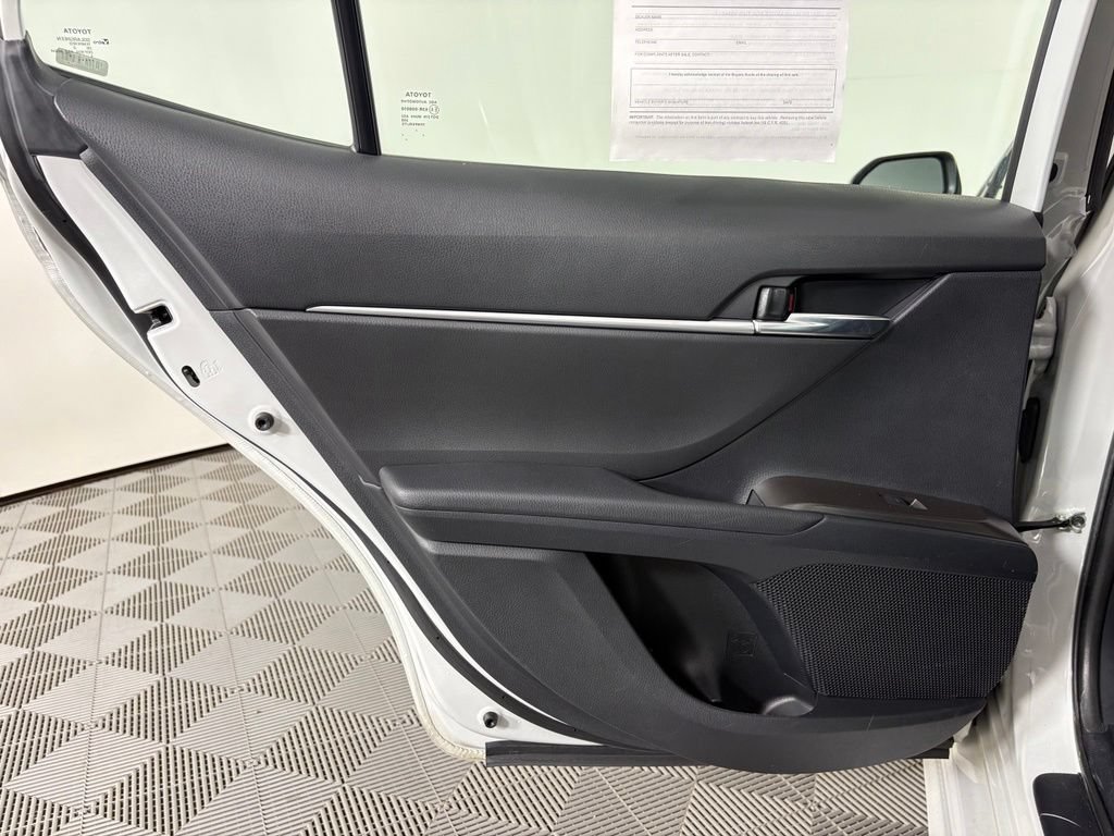 Used 2023 Toyota Camry SE FWD image 35