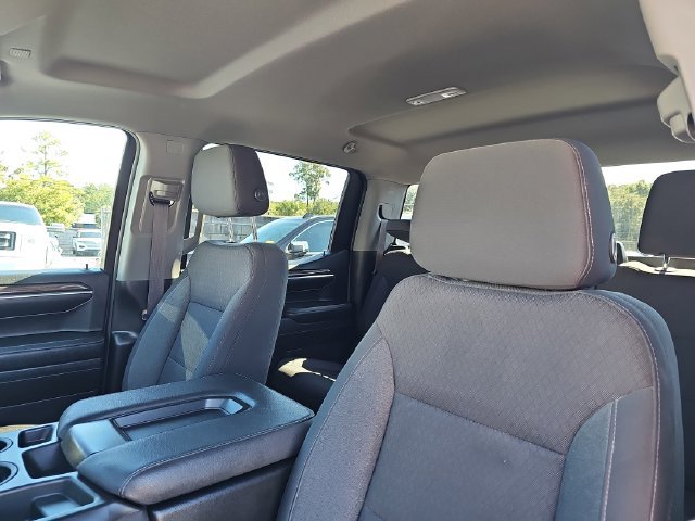 Used 2023 Chevrolet Silverado 1500 LT AWD/4WD image 15