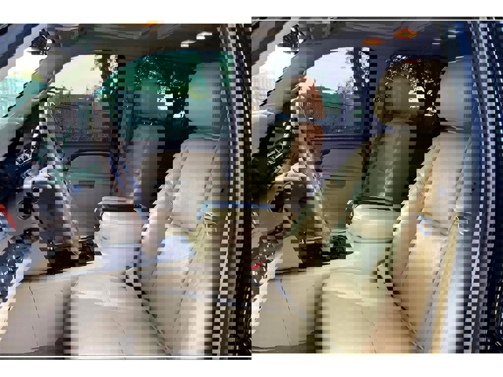 Used 2013 GMC Sierra 3500 SLT image 26