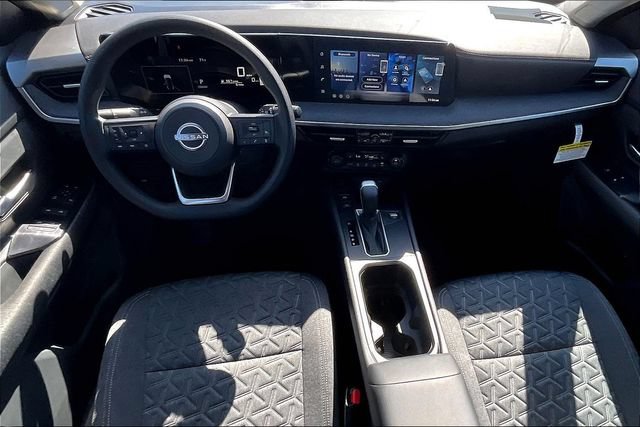New 2026 Nissan Kicks SV w/ SV Premium Package FWD image 5