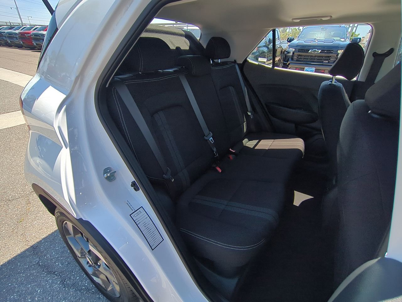 Used 2025 Hyundai Venue SEL FWD image 26