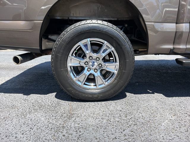 Used 2017 Ford F150 XLT w/ Equipment Group 302A Luxury AWD/4WD image 33