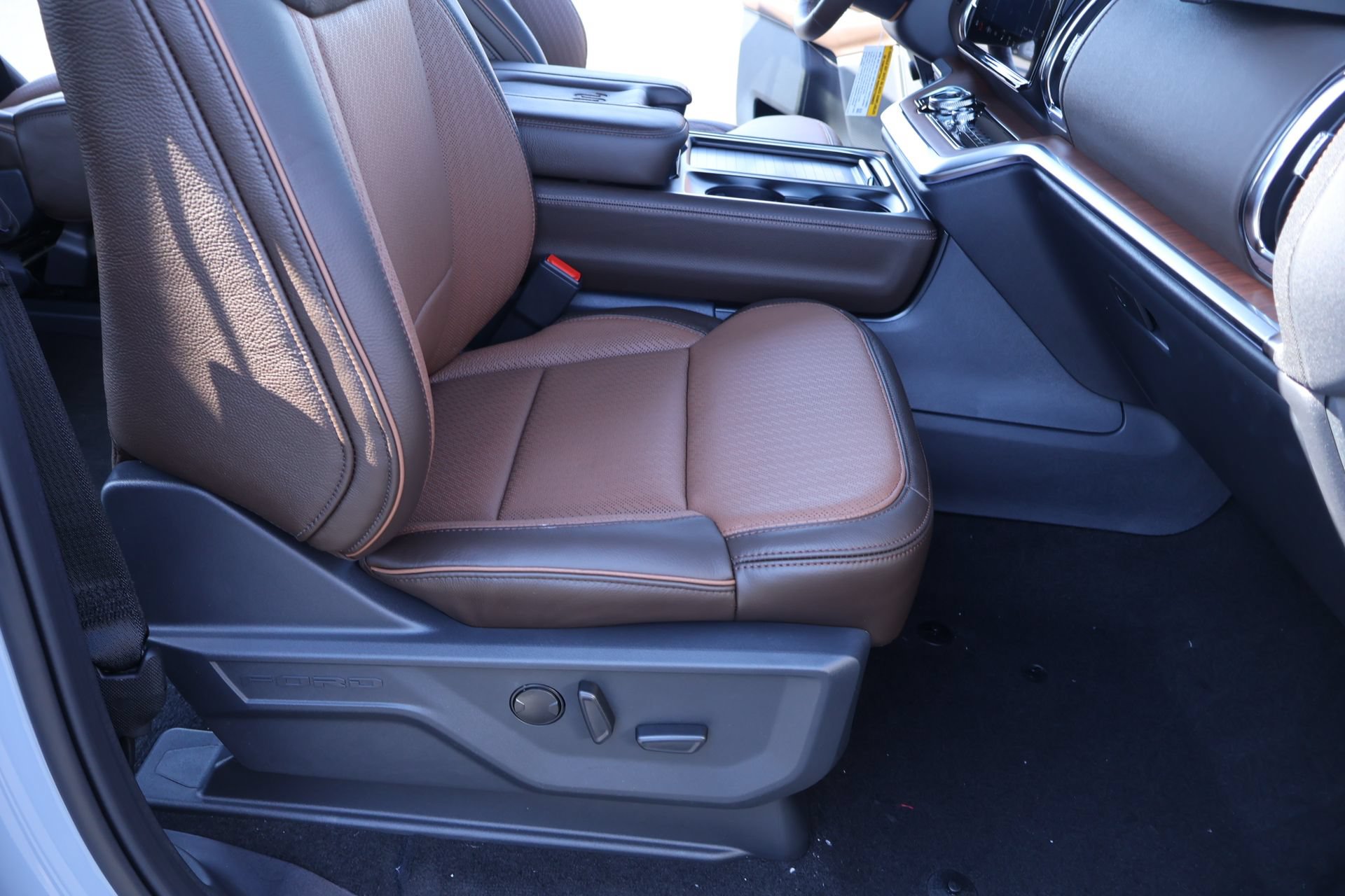 New 2027 Ford Expedition King Ranch AWD/4WD image 16