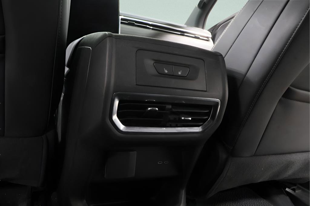 Used 2025 GMC Sierra EV Denali AWD/4WD image 26
