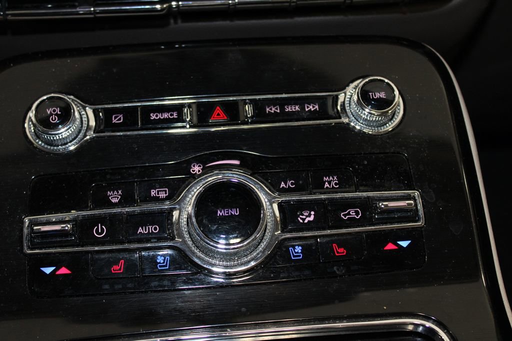 Used 2023 Lincoln Nautilus Reserve w/ Equipment Group 201A image 27