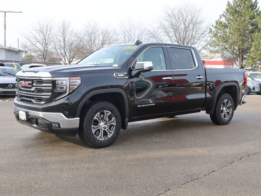 Used 2024 GMC Sierra 1500 SLT w/ X31 Off-Road Package AWD/4WD image 5