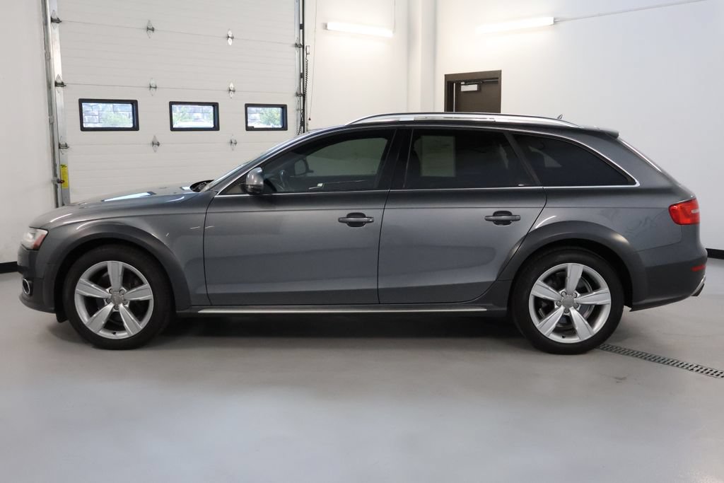 Used 2016 Audi A4 Premium Plus AWD/4WD image 4