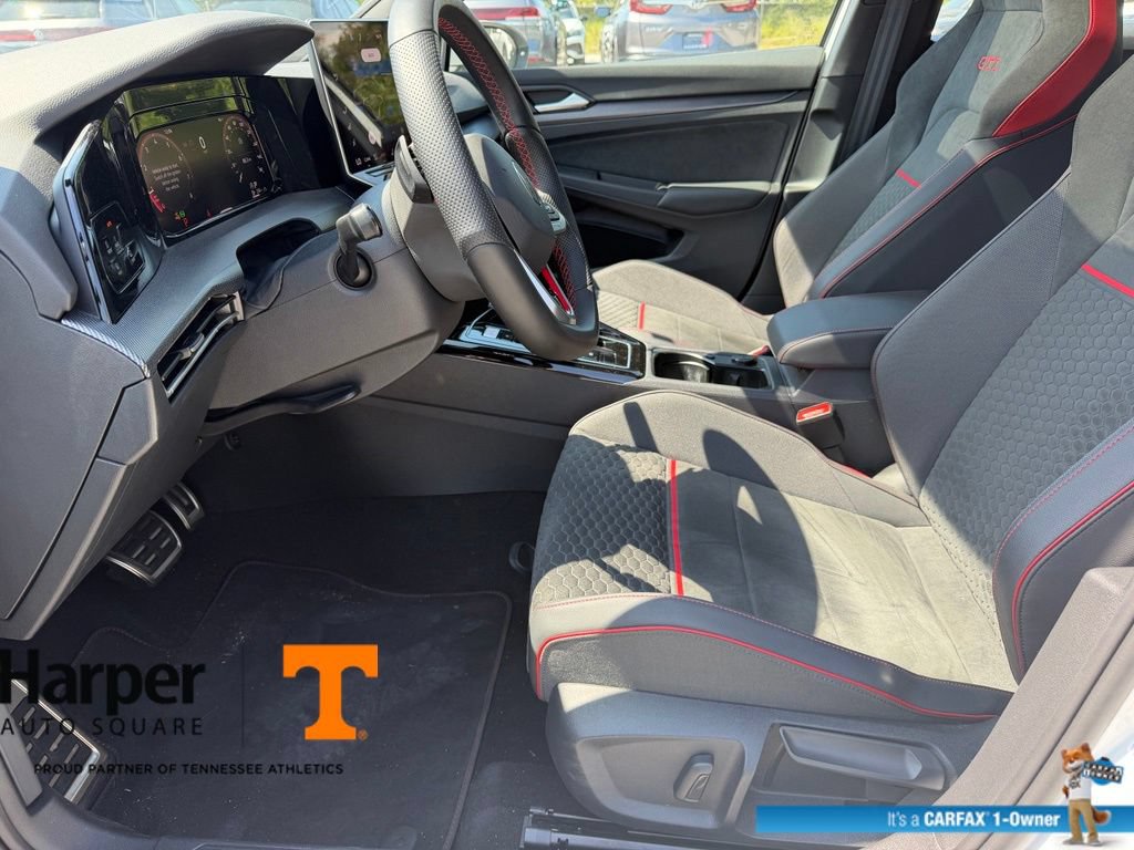 Used 2025 Volkswagen GTI SE FWD image 13