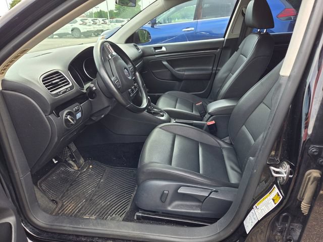 Used 2013 Volkswagen Jetta TDI FWD image 5