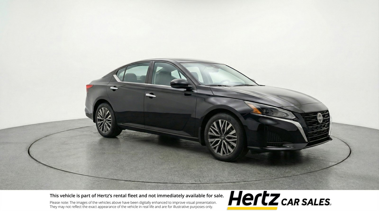 Used 2025 Nissan Altima 2.5 SV image 1