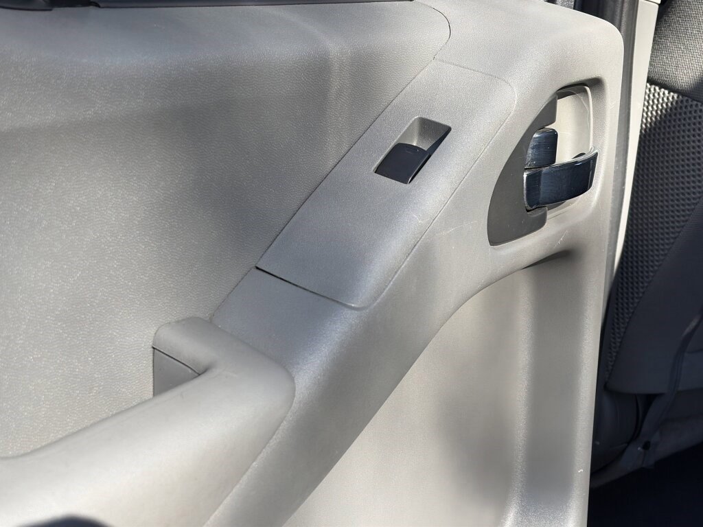 Used 2021 Nissan Frontier SV image 27