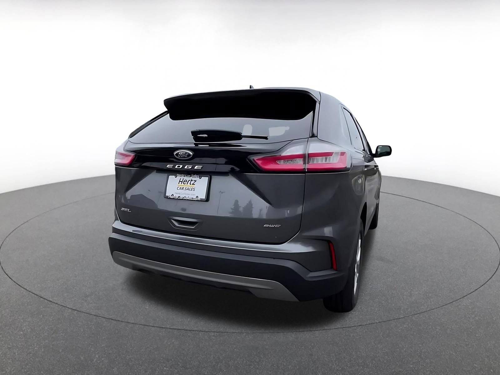Used 2024 Ford Edge SEL AWD/4WD image 14