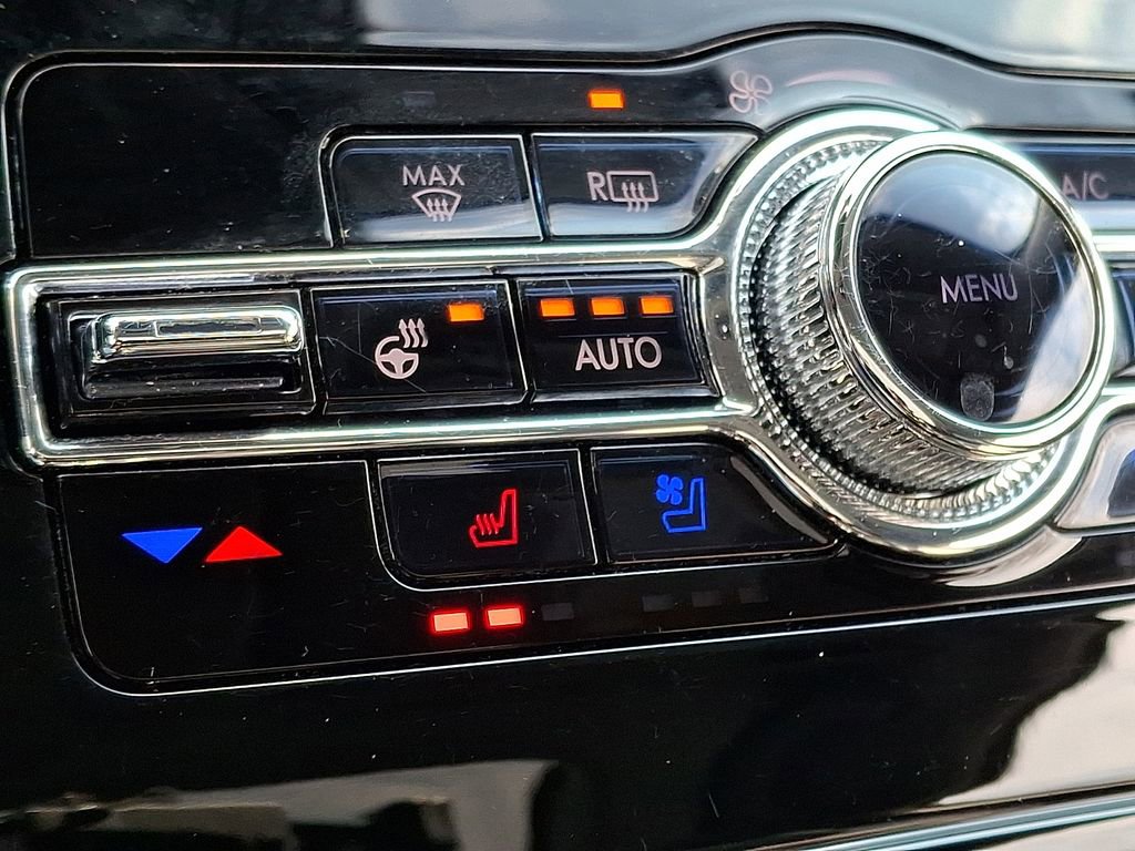 Used 2022 Lincoln Corsair AWD w/ Premium Package image 24