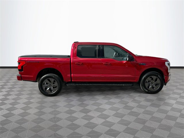 Used 2025 Ford F150 Lightning Flash image 4