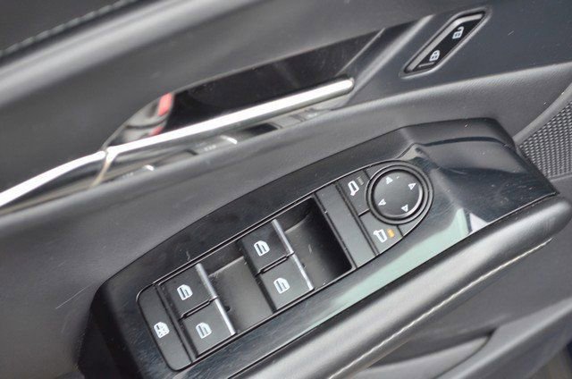Used 2024 MAZDA CX-30 AWD 2.5 S w/ Preferred Package image 16