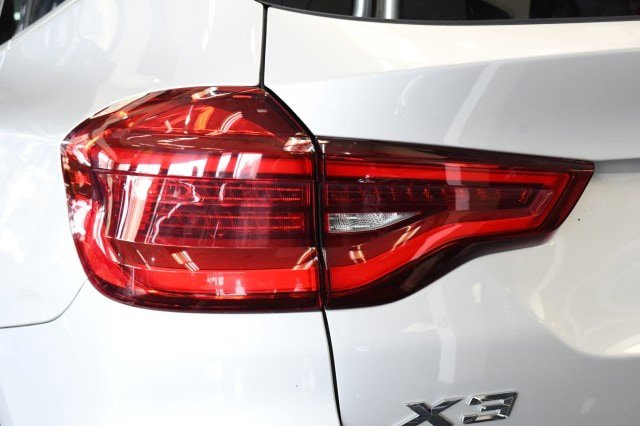 Used 2020 BMW X3 xDrive30i w/ Convenience Package AWD/4WD image 13