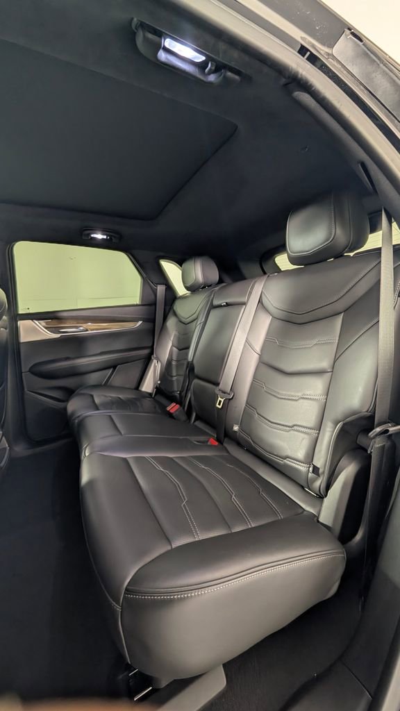 Used 2023 Cadillac XT5 Sportv w/ Platinum Package image 7