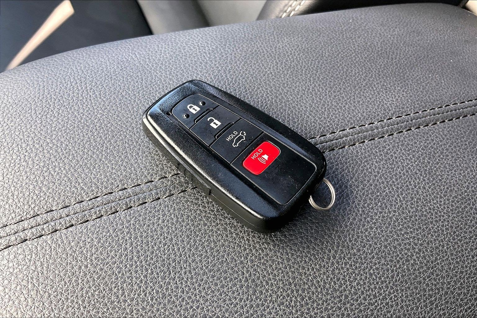 Used 2023 Toyota RAV4 XLE Premium AWD/4WD image 14