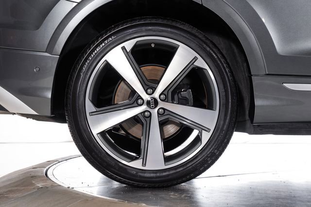 Used 2024 Audi SQ8 Prestige image 14